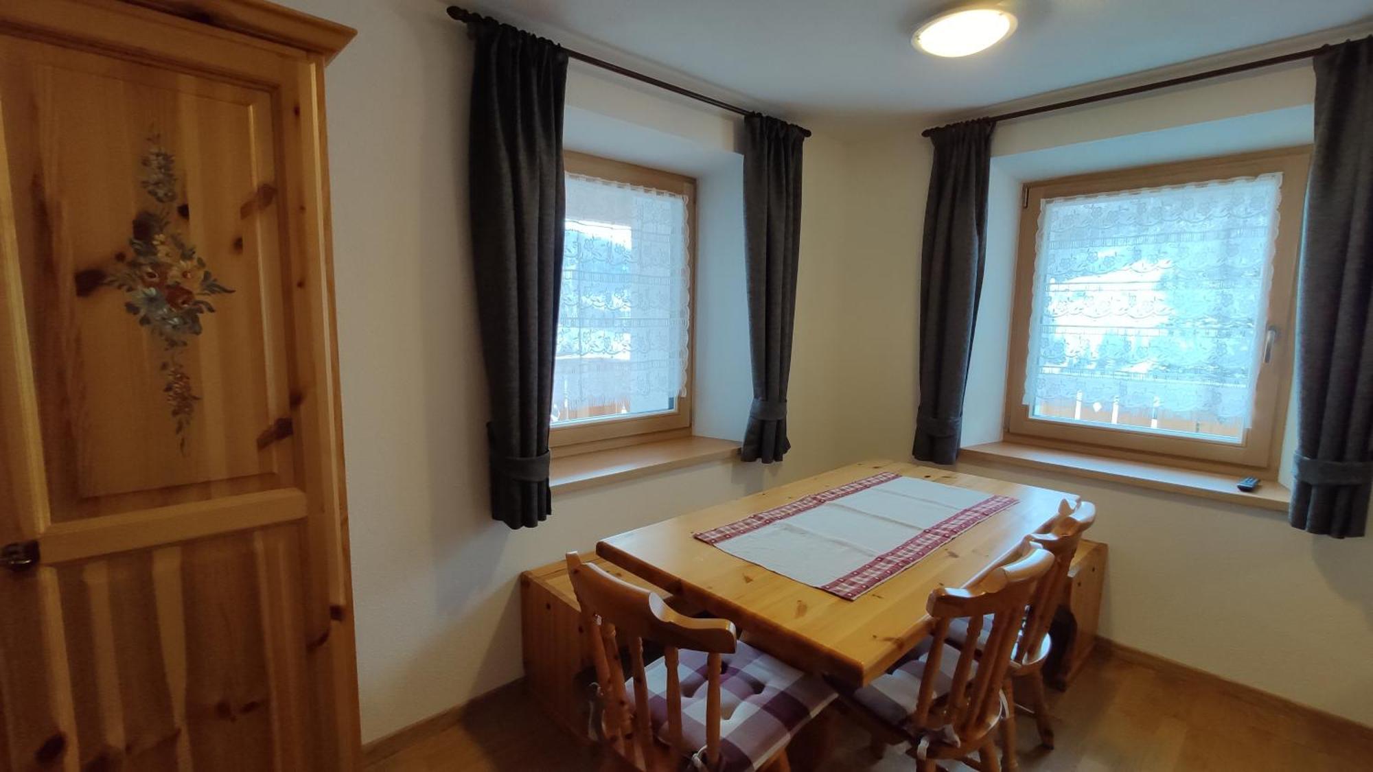 Villa Erica Badia  Room photo