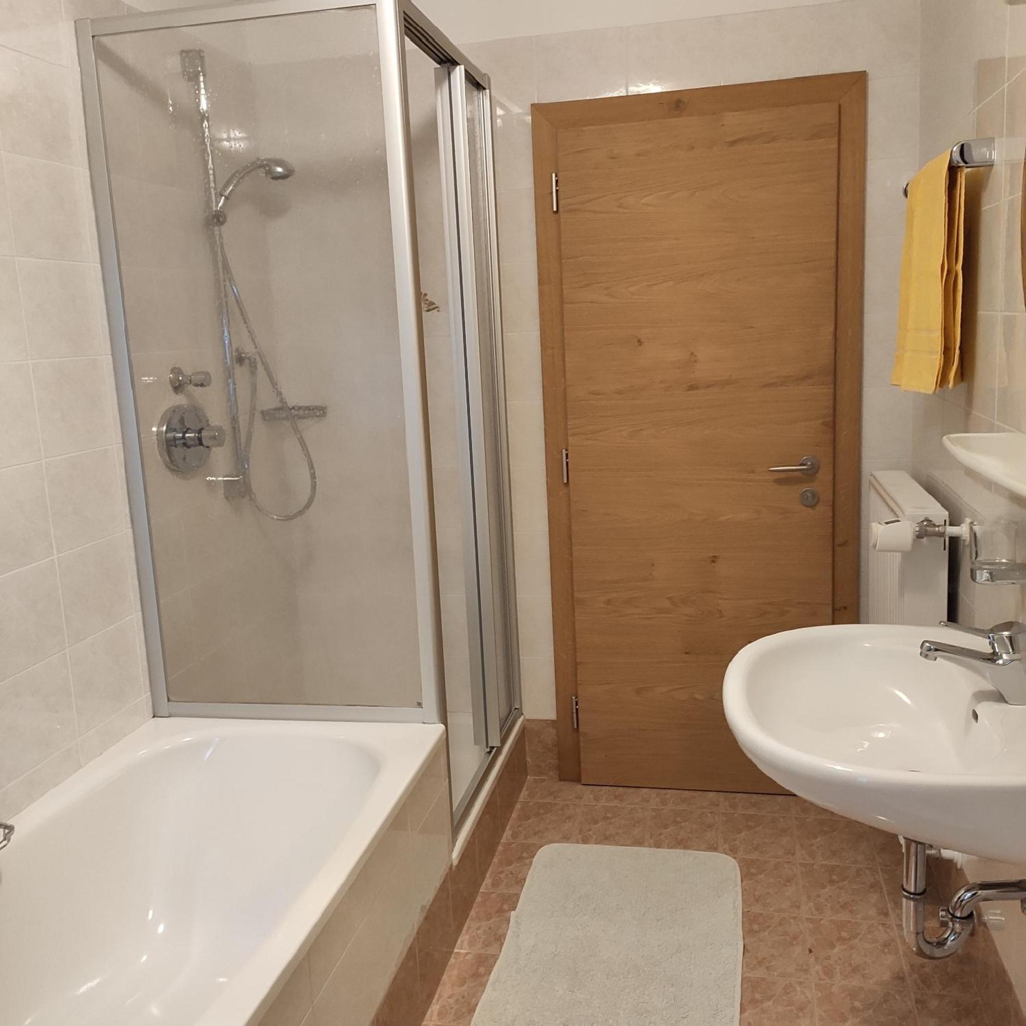Villa Erica Badia  Room photo
